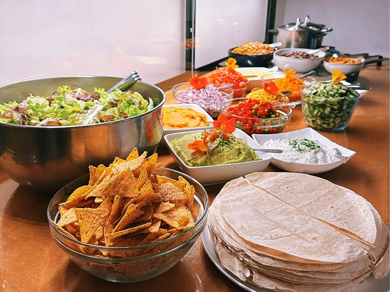 Cliff_Surfhouse_Dinner11 Cliff Surf House Portugal Santa Cruz - Our dinner