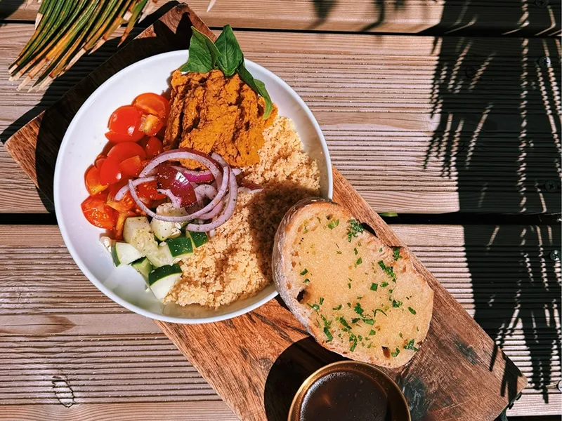 Cliff_Surfhouse_Lunch03 Cliff Surf House Portugal Santa Cruz - Our lunch