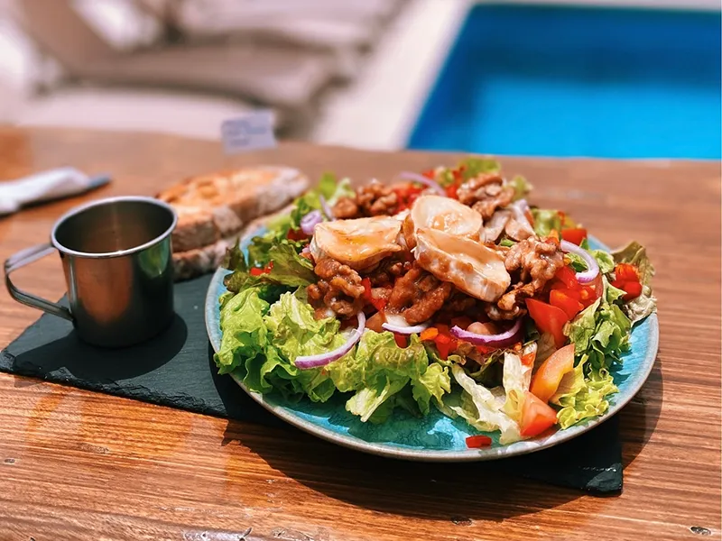 Cliff_Surfhouse_Lunch07 Cliff Surf House Portugal Santa Cruz - Our lunch