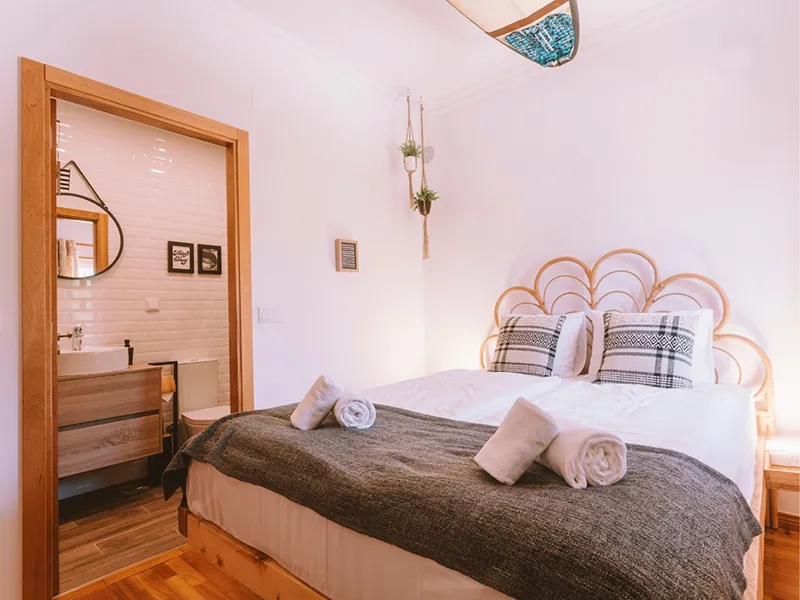 Cliff_Surfhouse_Single_Room_Max03 Cliff Surf House Portugal Santa Cruz - Single Room